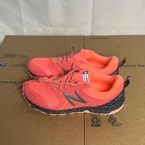 New Balance Coral Pink Athletic Running Shoes